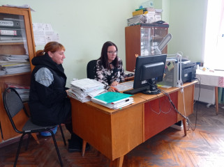 встреча заместителя Главы муниципального образования «Ершичский муниципальный округ» Смоленской области Н.А. Петровой с индивидуальным предпринимателем - 1 встреча заместителя Главы муниципального образования «Ершичский муниципальный округ» Смоленской области Н.А. Петровой с индивидуальным предпринимателем - фото - 1