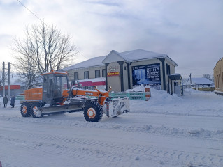 в округе не прекращается борьба со снежными заносами - фото - 1