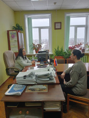 встреча заместителя Главы муниципального образования «Ершичский муниципальный округ» Смоленской области Н.А. Петровой с предпринимателем - фото - 1