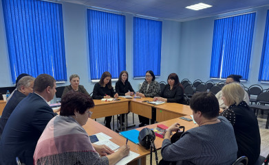 с руководителями образовательных организаций - фото - 1