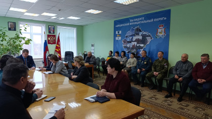 на Планерке у Главы - фото - 1