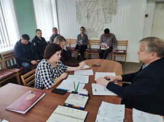 заседание комиссии по безопасности дорожного движения Ершичского района Смоленской области - фото - 1